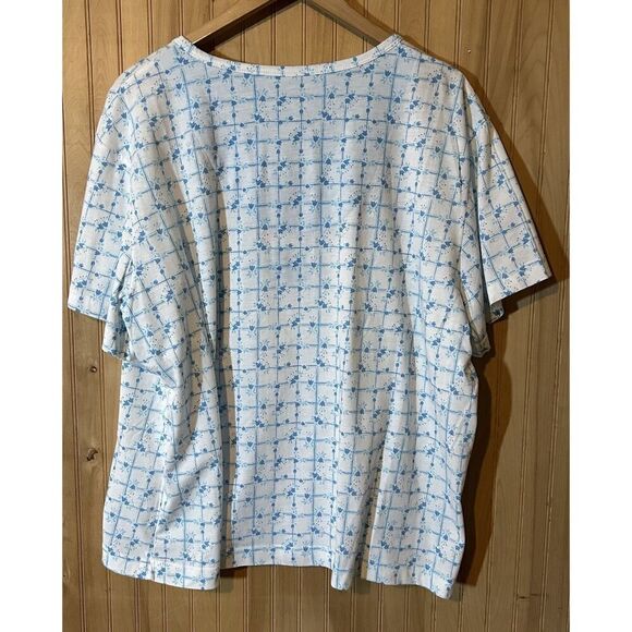 Simply Basic Women’s Size 2XL Shorts Floral Pajama Boxer Set - Picture 4 of 10